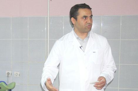 Başhekim: Çalışanlara şiddet uygulayanlar da kınanmalı