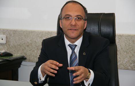 Böbrek kanseri metastaz yapmışsa onkoloğa sevkedilmeli