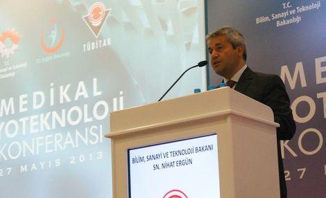 "Çok pahalı ilaçları ithal ediyoruz, çok vasat ilaçları ihraç ediyoruz"