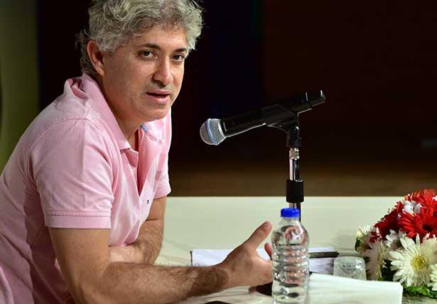 Prof. Dr. Özkan: İlk yüz naklinde tüm ekip o an birkaç saniye durakladık