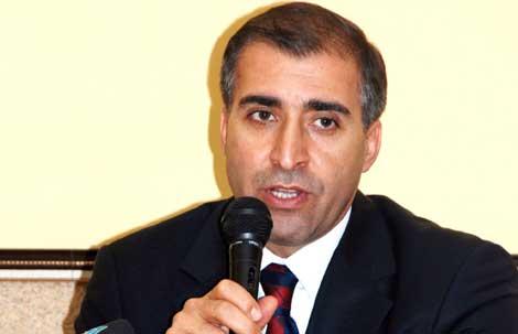 Sağlık müdürü akademisyenliği seçti