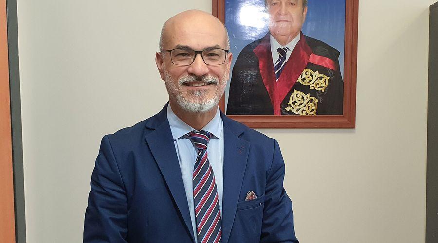 Hemoroid kremini yüze sürme akımından sonra östrojen kremi modası! Prof. Dr. Kutlubay'dan kanser uyarısı