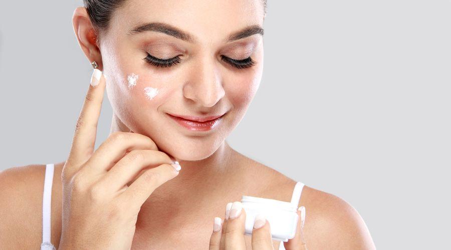 Yeni yıl hediyeleri önerileri: Peeling ve nemlendiriciler