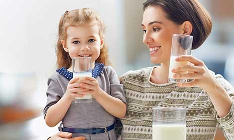 Laktoz intoleransı var diye sütü bırakmayın