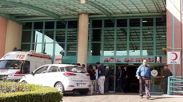 Hekimle tartışan hasta yakınları, özel güvenlikçiyi bıçakladı