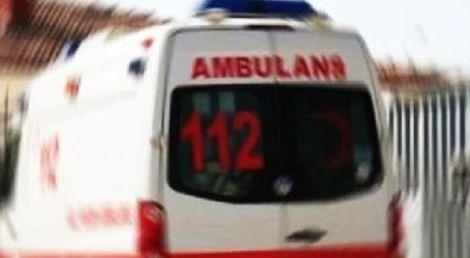 Ambulans ile otomobil çarpıştı: 5 kişi yaralandı