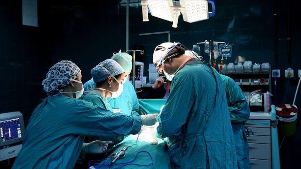 Ameliyathanelere güvenlik kamerası konulması tartışması: Doktor hasta mahremiyetinin ihlali mi 