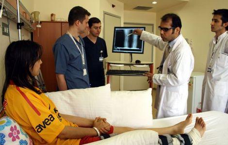 Bu hastanede tüm hekim ve hemşireler tablet kullanıyor!