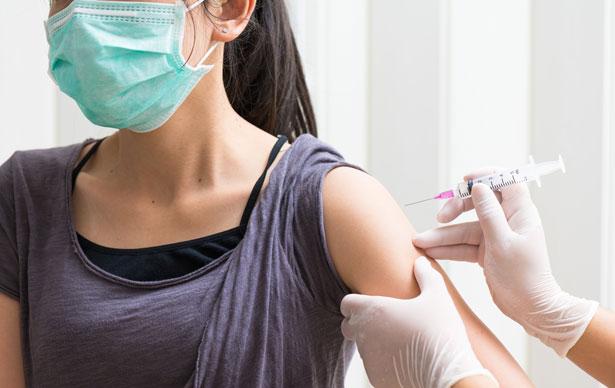 HPV'ye bağlı rahim ağzı kanseri oranları aşının piyasaya sürülmesinden sonra düşüyor