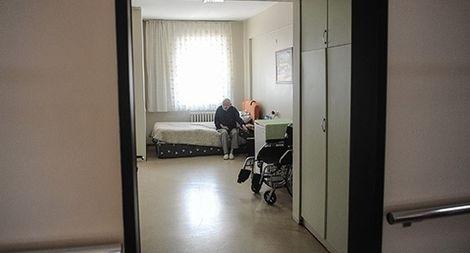 Hollanda'da ötanazi önerisi tartışma yarattı: 'İntihar konusunda yardımcı olmak çözüm değil'