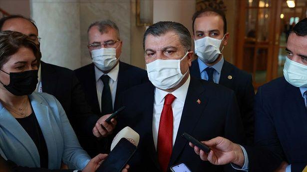 Bakan Koca: Birkaç gün içinde sağlık çalışanlarını sevindirecek gelişmeleri duyuracağız