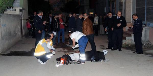 Adana'da aile hekimi başından vurularak öldürüldü