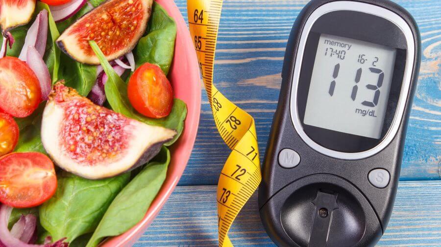 Diyabet için hangisi daha iyi: Düşük karbonhidrat mı düşük yağ mı?