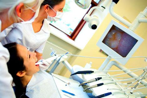 Diş hekiminden uyarı: 'Vejetaryenlik diş sağlığını etkileyebilir' 