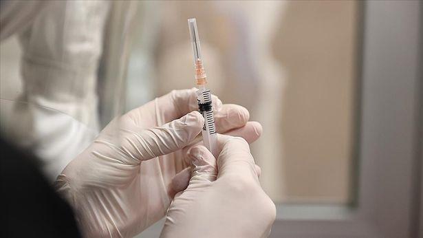 CDC: Üçüncü doz aşı Avrupa’da yarım milyon hayat kurtarabilir