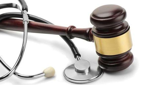 Anayasa Mahkemesi, hekimlik mesleğinin icrasının yasaklanmasını hak ihlali saydı