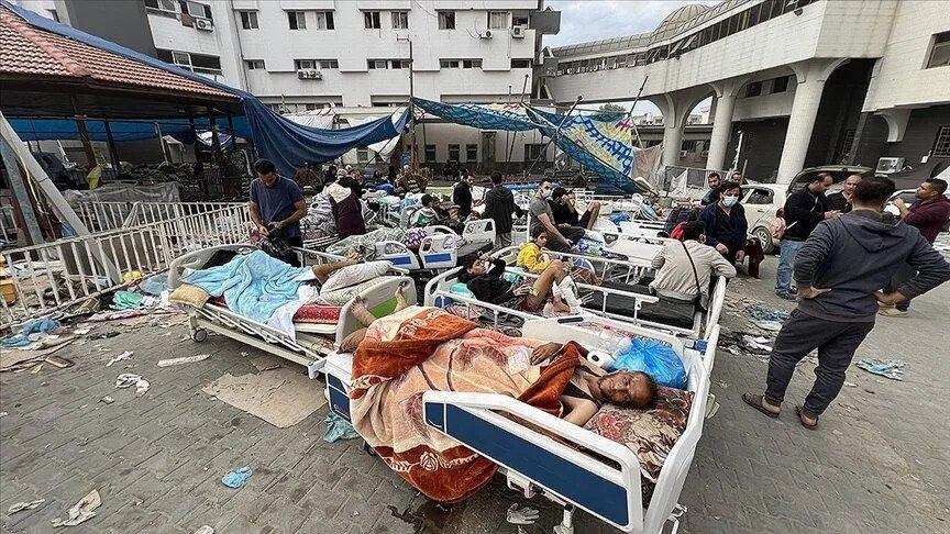 İsrail, ayakta kalan son hastanelere saldırı düzenliyor