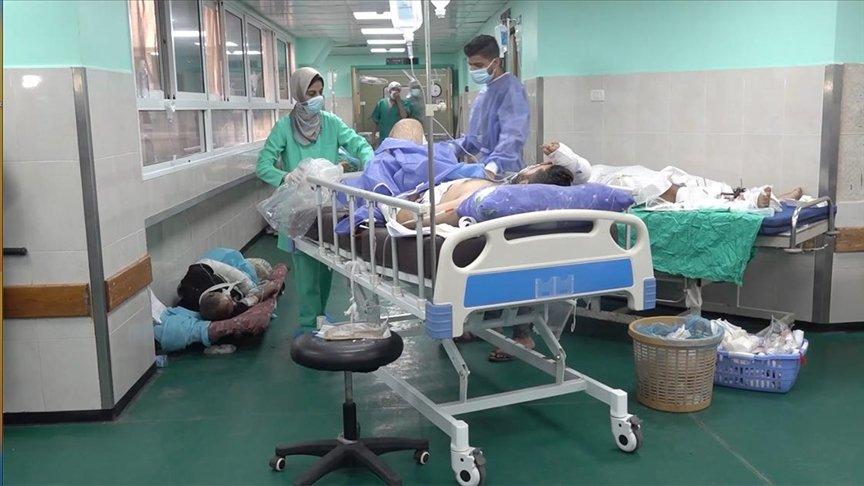 El-Ehli Baptist Hastanesi'nde yaralılar kan kaybından ölüyor