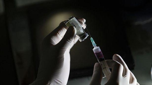 Küba'da Kovid-19 aşısının yaş sınırı 2'ye düştü