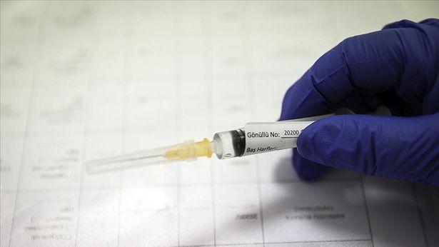'TURKOVAC etkili ve güvenlidir demek aşı tereddüdü tehlikesi yaratıyor'
