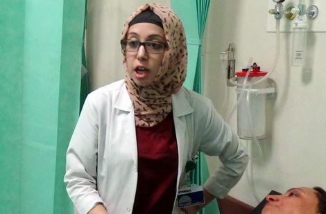 Kadın doktor, iki hasta yakını tarafından darp edildi