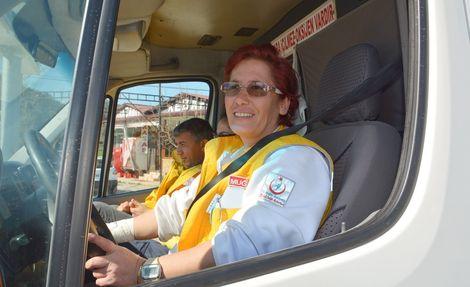 Kadın ambulans şoförü ilk 4 arasına girdi