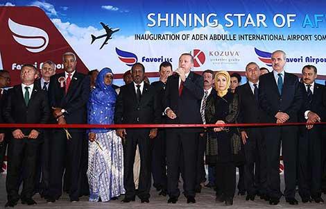 Cumhurbaşkanı Erdoğan, Somali'de eğitim araştırma hastanesi açtı