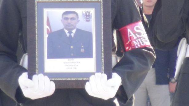 Şehit Veteriner Uzman Çavuş İsmail Sarıcan memleketine uğurlandı