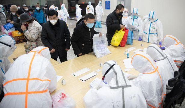 Japonya ve Güney Kore'de koronavirüs vakaları artıyor