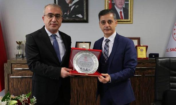 Diyarbakır Sağlık Müdürü değişti; Dr. Cihan Tekin yeni müdür