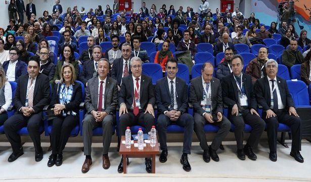 Prof. Dr. Yasemin Topaloğlu: Yapay zekâ tıp alanında önceliği almış durumda