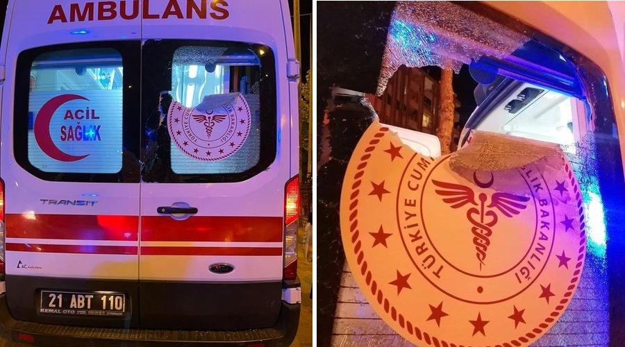 Diyarbakır'da 112 ambulansına saldırı; 60'ıncı kez taşlamış