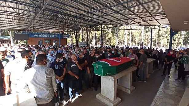 Mersin'de meslektaşı tarafından öldürülen doktor son yolculuğuna uğurlandı
