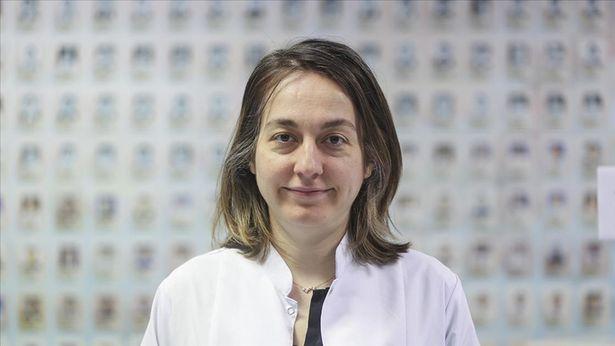 Türkiye'nin 'tek öğretim üyesi kadın üroloğu', kadınlar için yeni tedaviler geliştiriyor