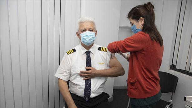 THY uçuş ekiplerine Kovid-19 aşısı uygulanmaya başlandı