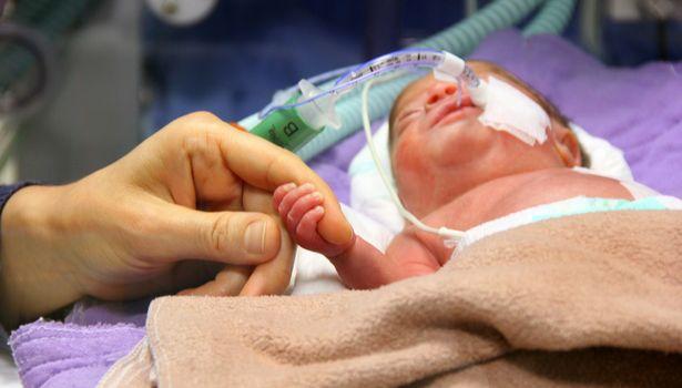Sivas'ta 800 gramlık prematüre bebeğe kalp ameliyatı