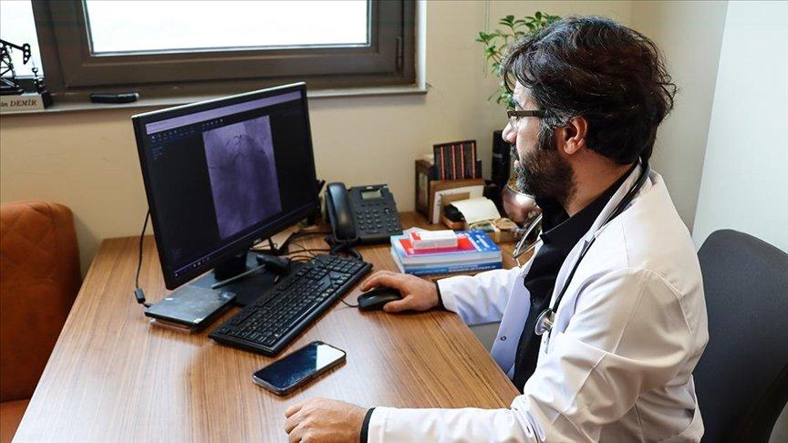 Adana Şehir Hastanesi, hipertansiyon tedavisinde 'renal denervasyon' yöntemini uygulamaya başladı