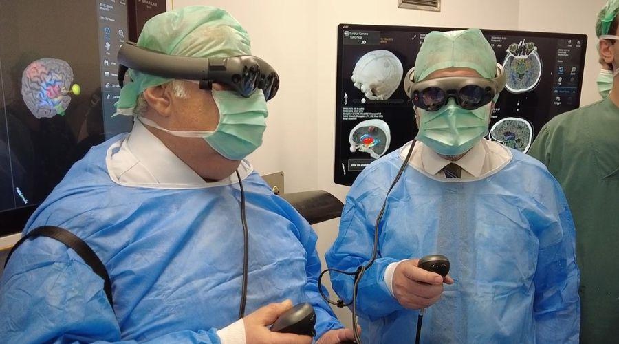 Ankara Tıp metaverse teknolojisiyle 6'ncı beyin ameliyatını yaptı