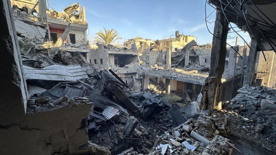 İsrailli askeri doktor: 'Ordu Gazze'de evleri yağmaladı, yaktı ve esirleri idam etti'