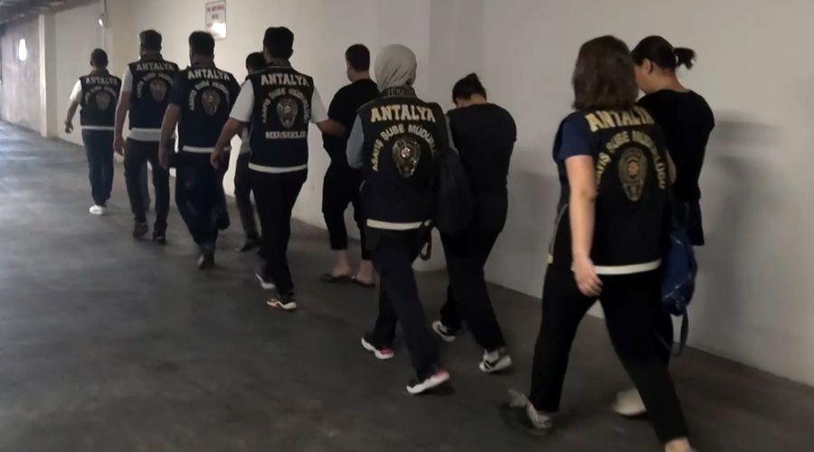 Antalya'da SMA yardım parası vurgunu: Anne tutuklandı, 8 kişi gözaltına alındı