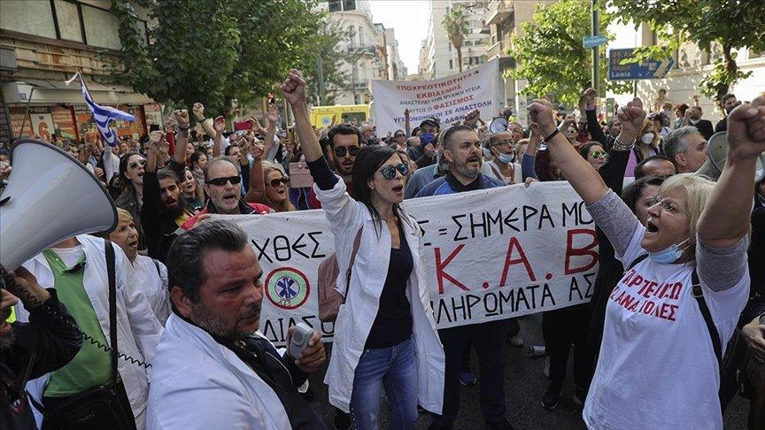 Yunanistan'da doktorlardan 2 günlük grev kararı