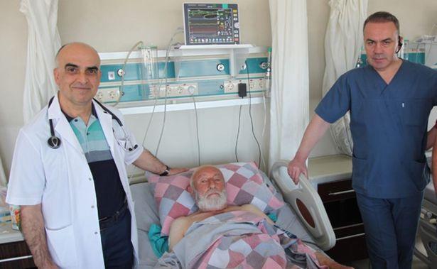 Doktorları şaşırtan hasta... 80 yaşına kadar kalbindeki deliği bilmeden yaşadı 