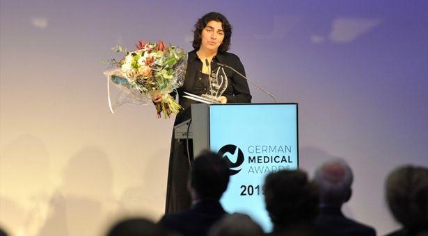 Yapay kalp cerrahi uzmanı Dr. Gürsoy Alman Tıp Ödülü'nü aldı: Genç kızlarımızı cerrahi alanına davet ediyorum