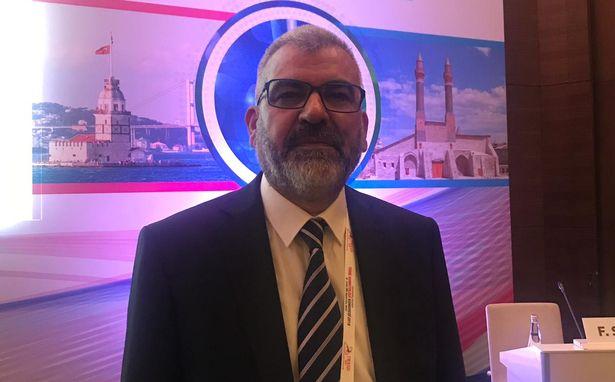 Türk profesör Uluslararası Türk Romatoloji Kongresinden 4 ödülle döndü 