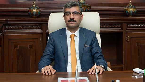 SGK Başkanı Dr. Mehmet Selim Bağlı göreve başladı: Kapım herkese açık!